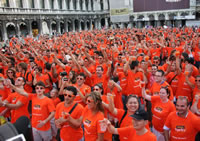 world's largest spritz celebration Aperol Italy